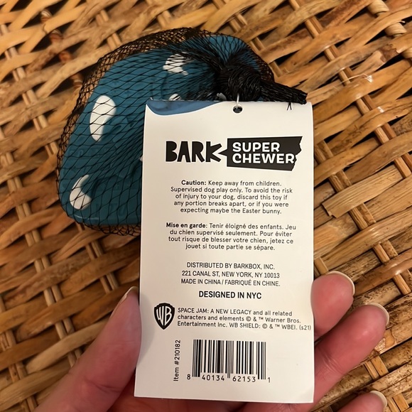 Bark Box Chew Toy - Brawny Bugs‎ Bunny - Picture 5 of 5